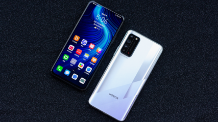 有高刷屏游戲還是卡，到底缺什么？榮耀X10超滿幀體驗帶來新答案